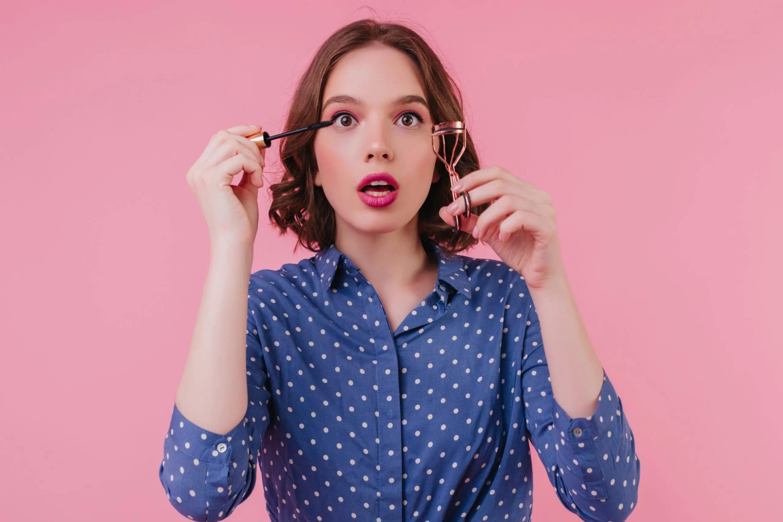 5 Tips Makeup Anti Luntur, Tahan Keringat dan Air Mata
