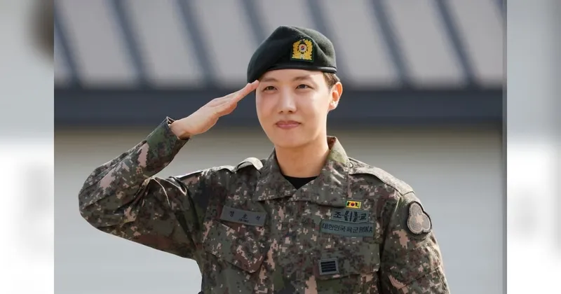 J-Hope Selesaikan Wajib Militer, Hanya Disambut Jin BTS