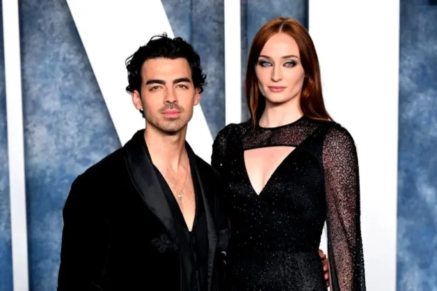 Sophie Turner Ungkap Rasa Sedih Pasca Cerai dari Joe Jonas