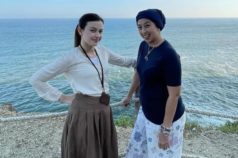 Ibunda Kimberly Ryder Blak-Blakan Sebut Edward Akbar Pelit