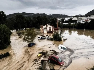 Sebanyak 95 orang tewas akibat banjir bandang di Spanyol. Foto : AP Photo/Gregorio Marrero