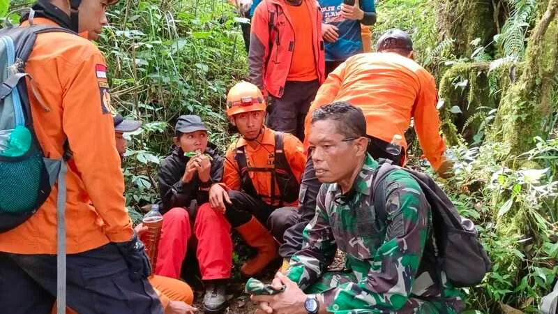 Sempat Hilang di Gunung Slamet, Naomi Daviola Akhirnya Ditemukan
