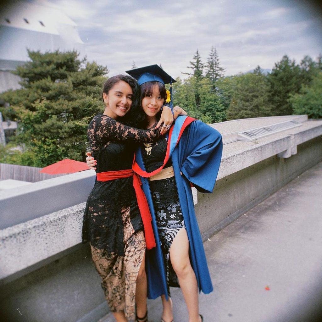 Potret Tasha dengan adiknya Tara Serena Meltsner (Foto: Instagram/taraserena_)
