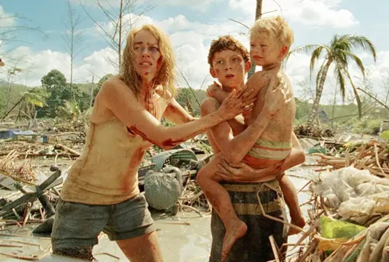 Tom Holland remaja di film 'The Impossible' (Foto: IMDb)