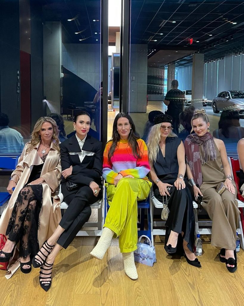 Saat menghadiri New York Fashion Week 2024 (Foto: Instagram/widi.wardhana)