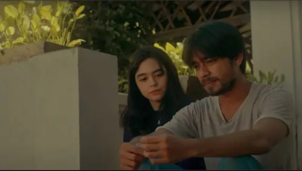 Yasamin dalam ‘Sampai Jadi Debu’ (Foto: YouTube/Falcon Pictures)