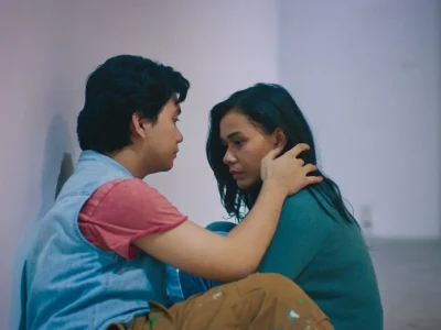 Ajil Ditto Terjebak Cinta Segitiga di Film 'Hidup Ini Terlalu Banyak Kamu'. (Foto: Dok. MVP Pictures)