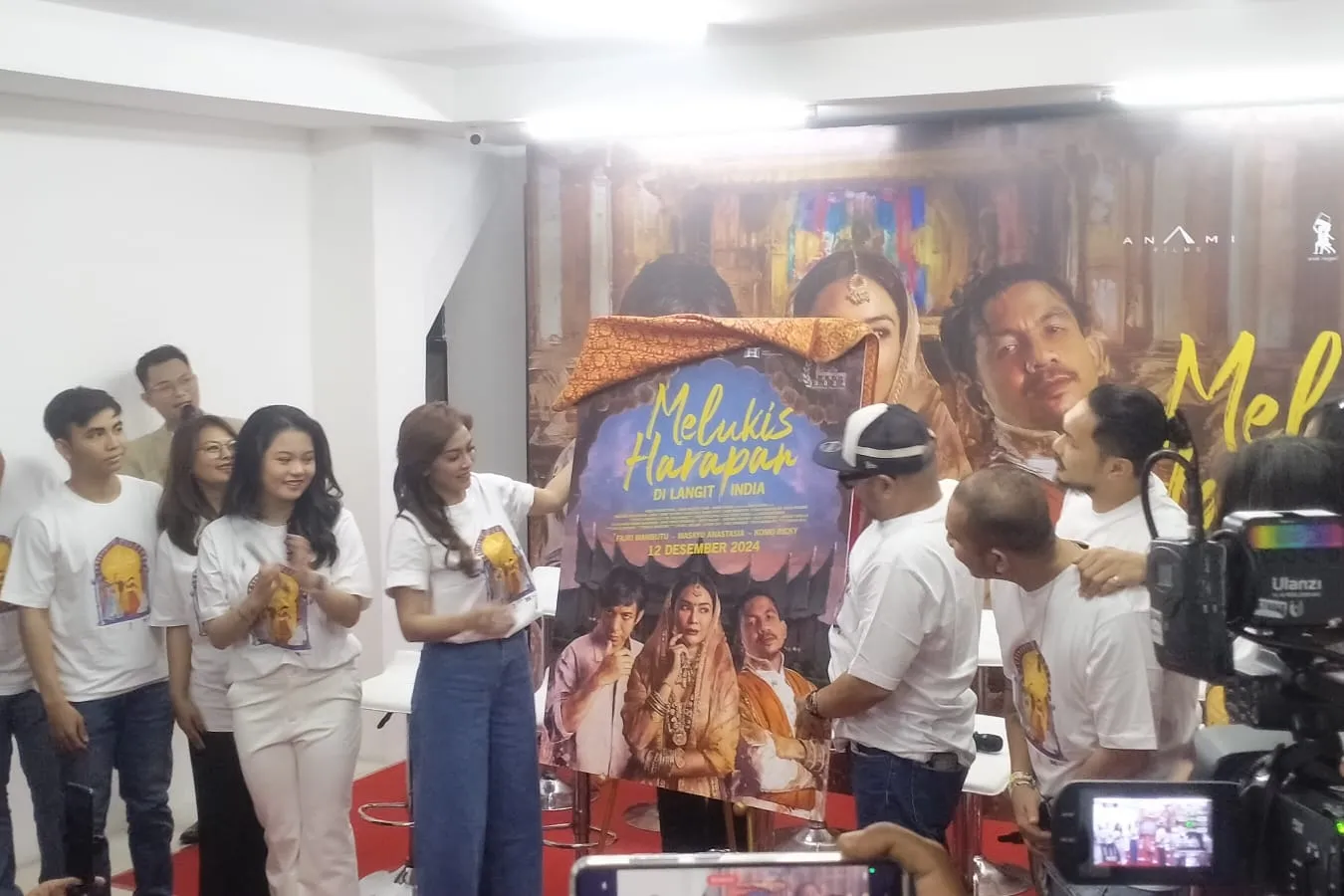 Film ‘Melukis Harapan di Langit India’, Kisah Unik Pencarian Jati Diri