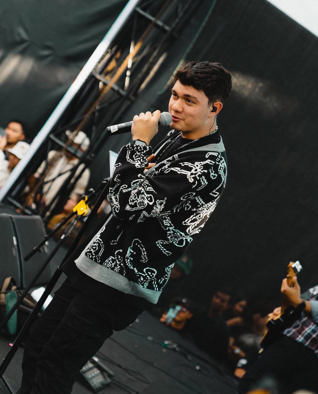 Penyanyi jebolan Indonesian Idol, Nyoman Paul. (Foto: Dok. Pri)