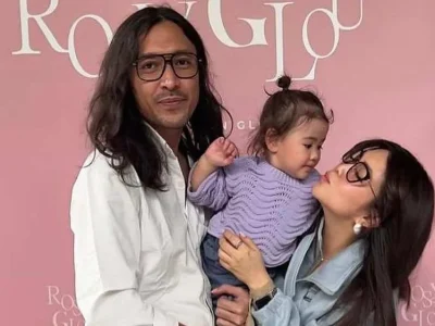 Ello Dewa 19 tengah berbahagia setelah dikaruniai anak ke dua. Foto : Instagram/marcello_tahitoe