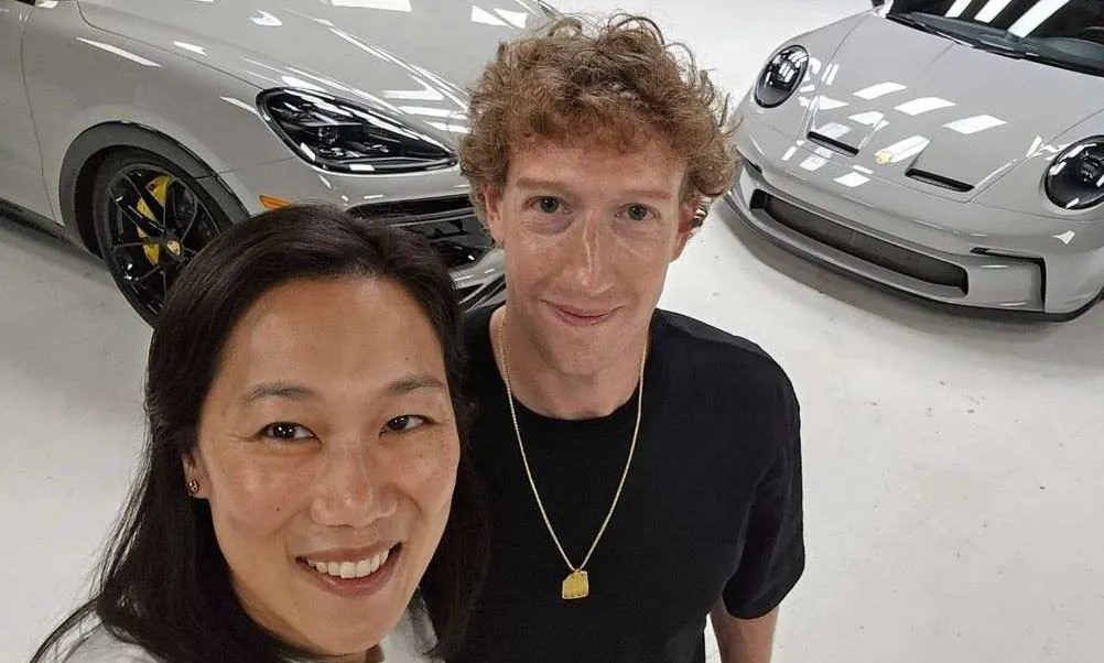 Mark Zuckerberg Cover Lagu Untuk Istri di Momen Anniversary