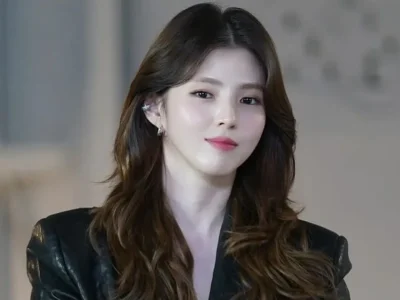 Han So Hee ketahuan memalsukan tahun kelahiran. Foto: Dok. Instagram @xeesoxee