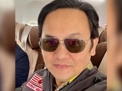 Farhat Abbas menjadi sorotan karena berseteru dengan Denny Sumargo. Foto : Instagram/farhatabbasofficial