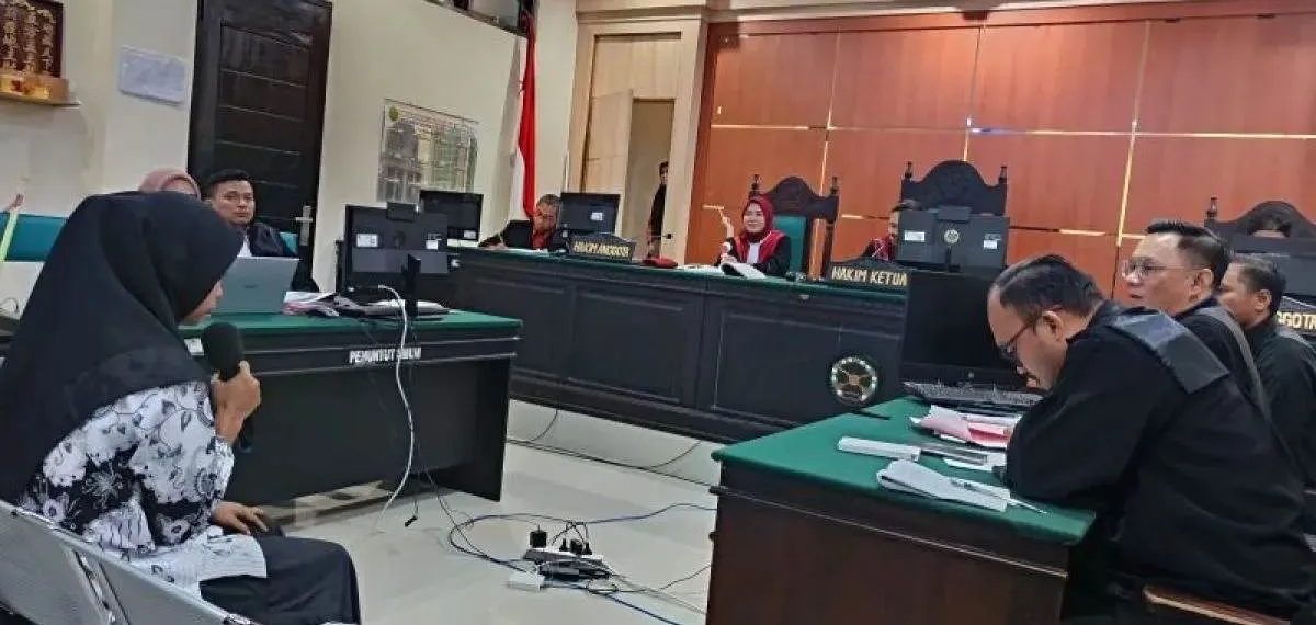 Kasus Berlanjut, Supriyani Dituntut Bebas hingga Kapolsek Dicopot