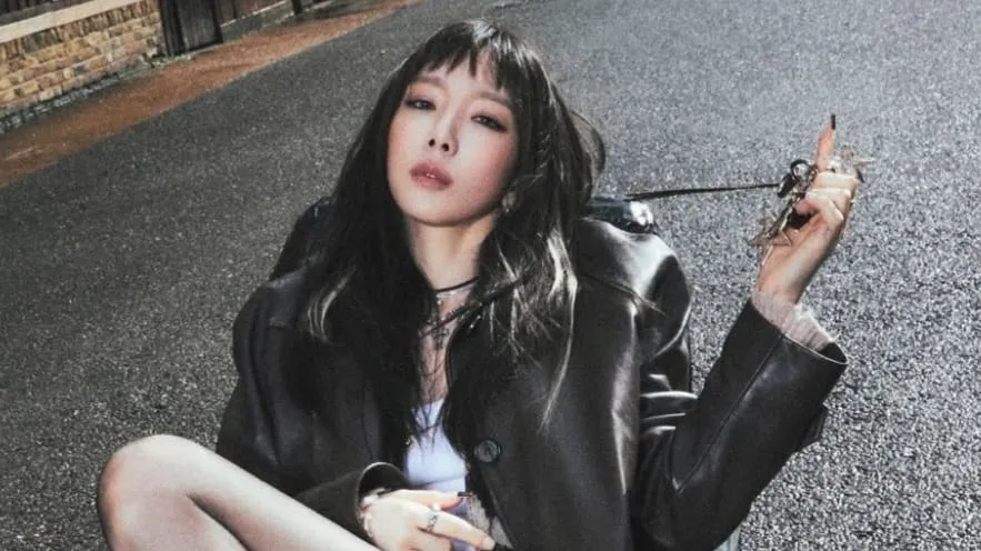 Gaya Fashion Unik Taeyeon SNSD, Pakai Celana Dalam di Luar