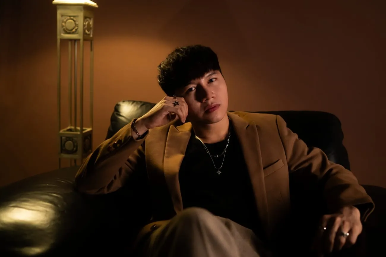 Cinta Tak Berbalas Reygi Yovantino di Lagu Terbaru ‘Tanpa Dicintai’