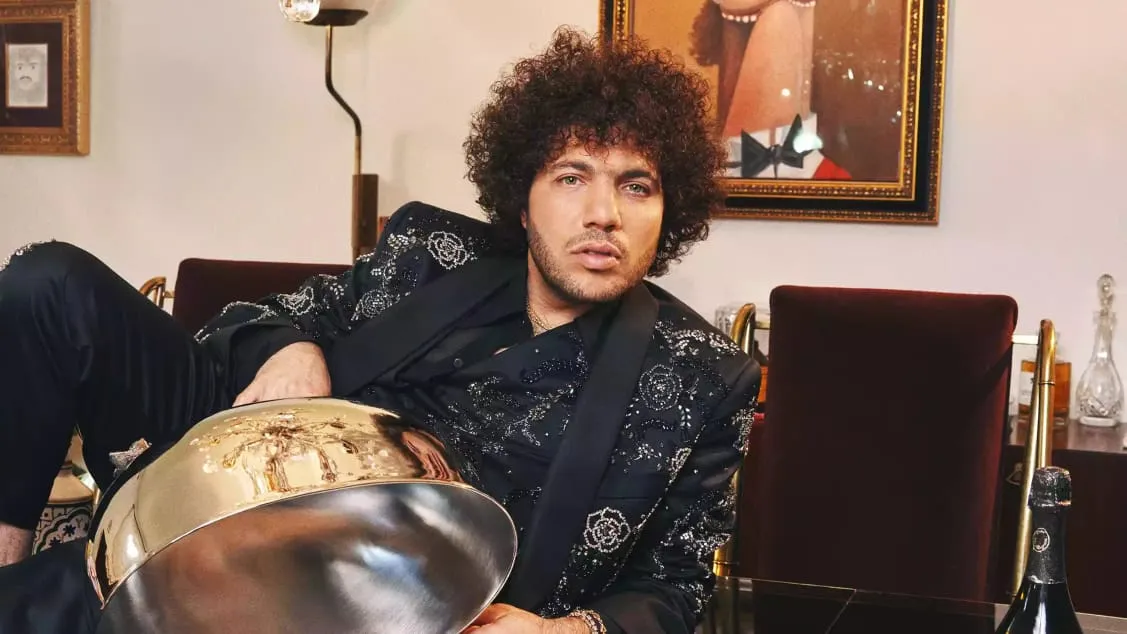Masuk Kandidat Pria Terseksi, Benny Blanco Akui Jarang Mandi