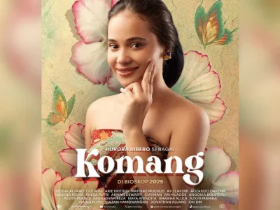 Poster Film Komang. Foto : Instagram/raimlaode