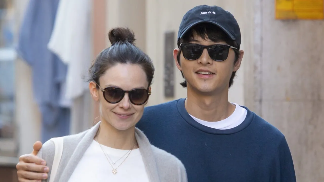 Song Joong Ki dan Katy Louise Sambut Kelahiran Anak Kedua