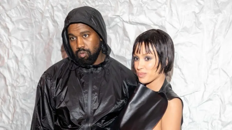 Kanye West dan Bianca Censori Ingin Nikah Ulang Tanpa Busana