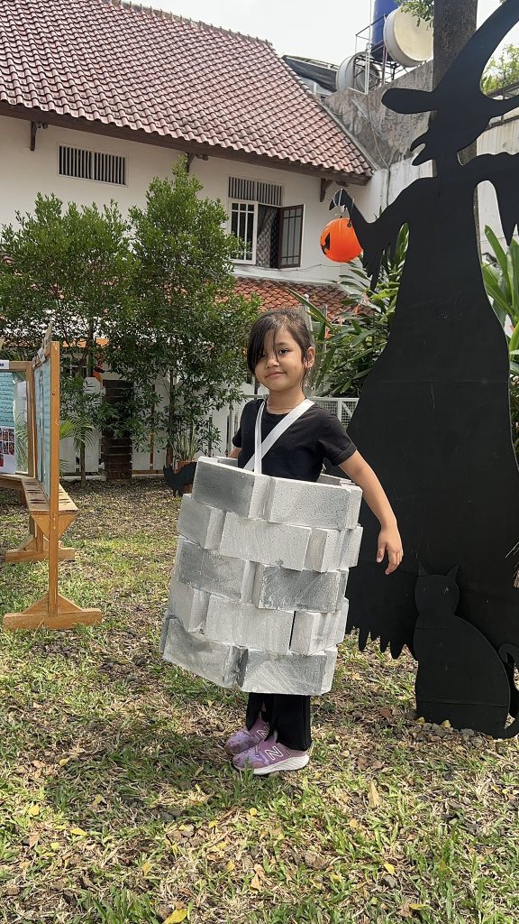 Anak selebritis Indonesia memilih untuk menjadi sumur saat Halloween (Foto: X/dwihandaanda)