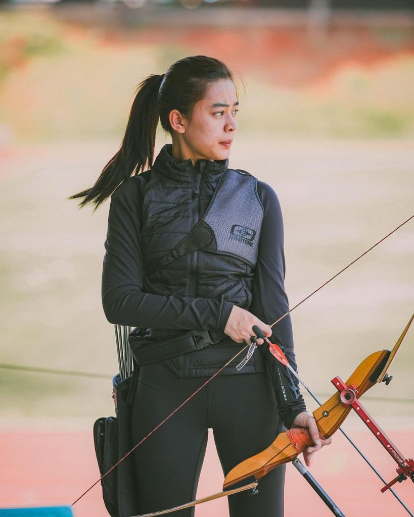 Potret Aqeela Calista untuk pertandingan panahan (Foto: Instagram/aqeelacalista)