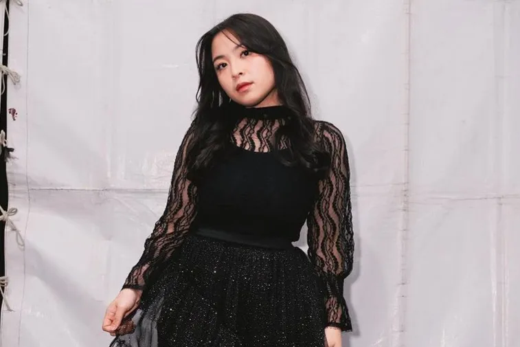 Bernadya Akui Kesuksesannya Pernah Dibandingkan dengan Kakak