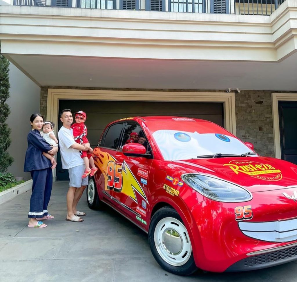 Hadiah mobil yang didapat Ajja (Foto: Instagram/raffinagita1717)