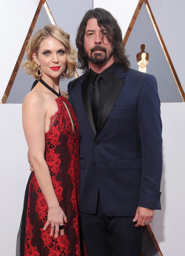 Dave Grohl dan Jordyn Blum (Foto: Getty Images)