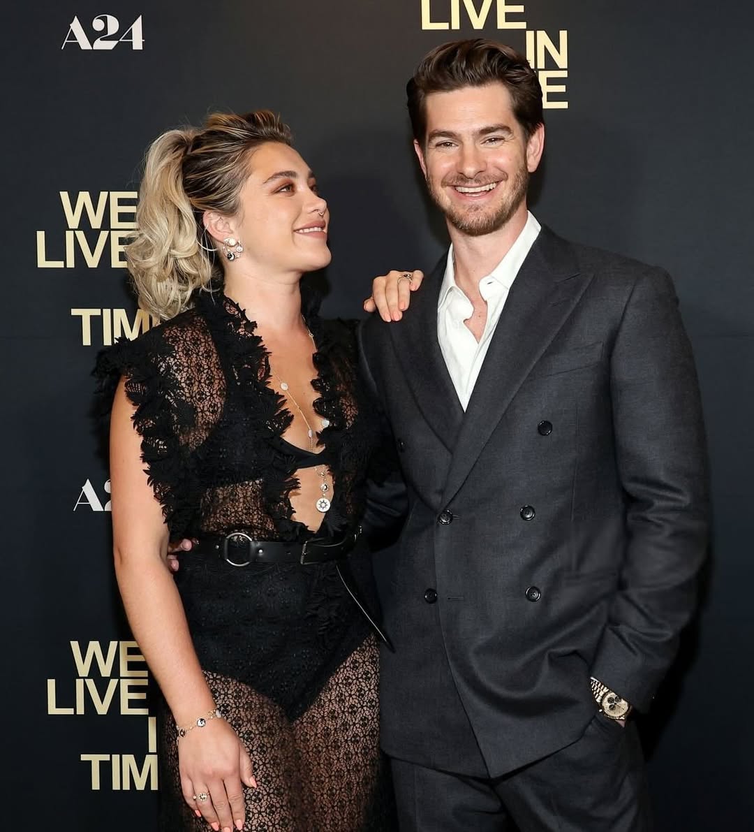 Florence Pugh dan Andrew Garfield (Foto: Instagram/weliveintime)