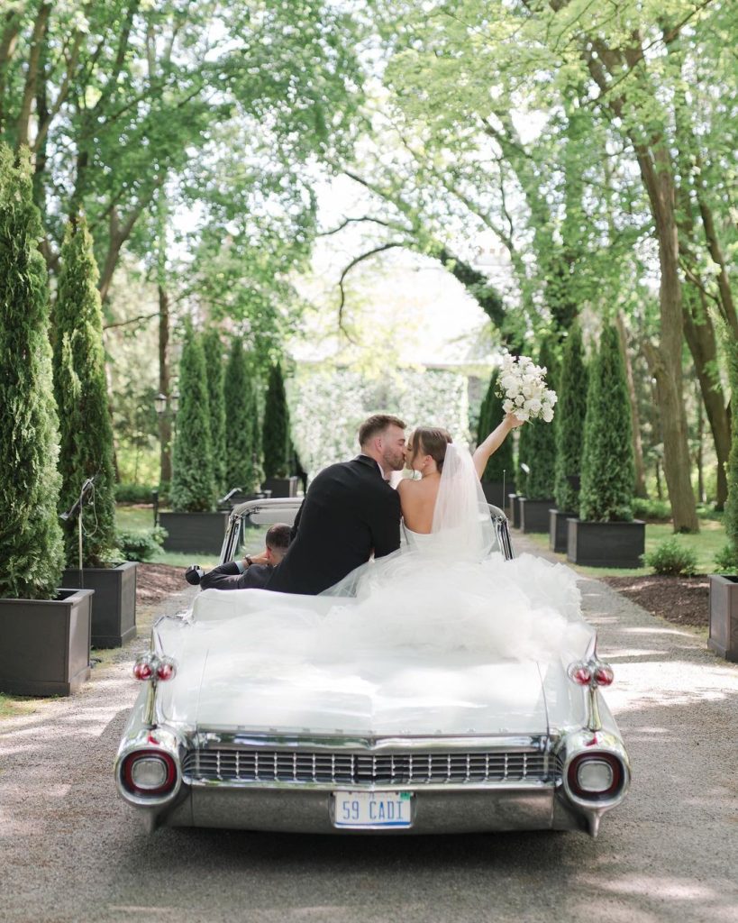 Pernikahan Hailie Jade dan Evan McClintock (Foto: Instagram/hailiejade)