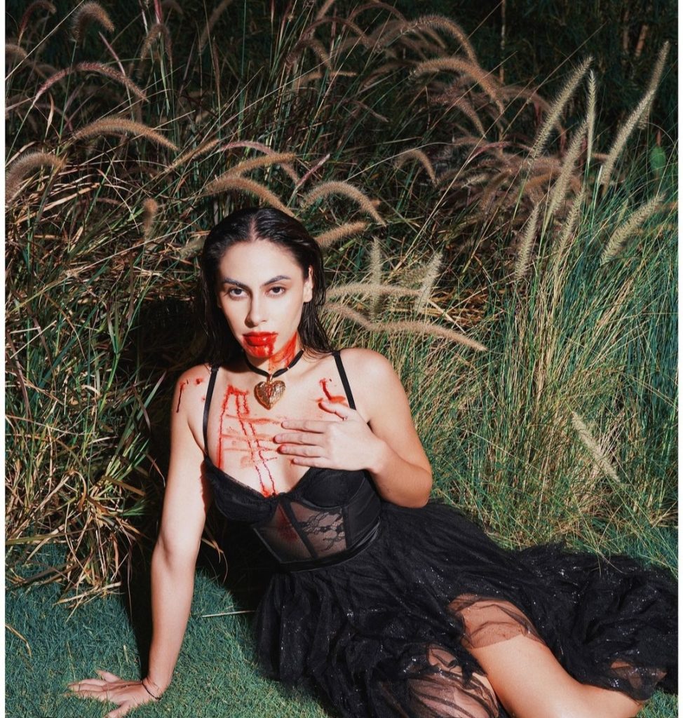 Valarie Thomas merayakan Halloween (Foto: Instagram/valarieethomas)