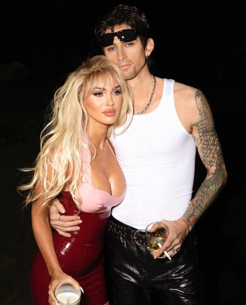Megan Fox dengan MGK (Foto: Instagram/foxykells)