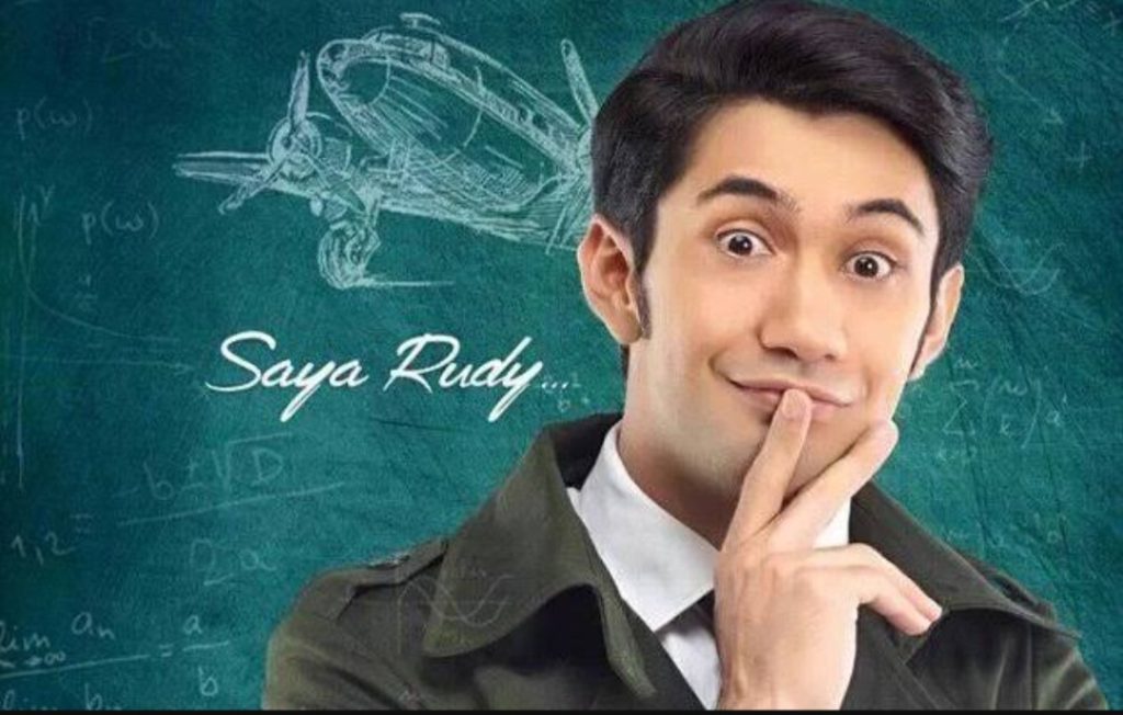 Reza Rahadian saat berperan sebagai B.J. Habibie Muda (Foto: Dok. Wowkeren.com)