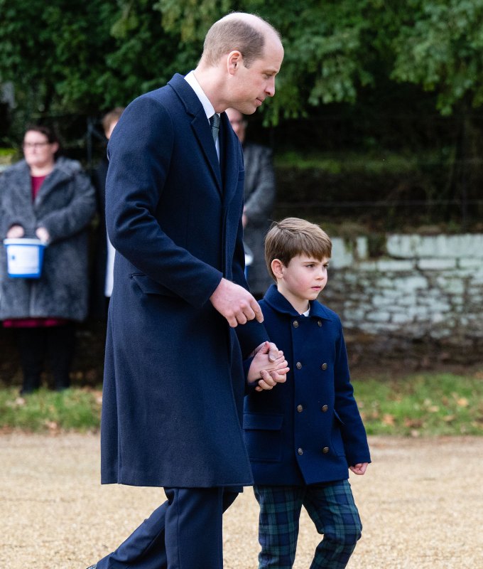 Prince of Wales bersama anak bungsunya (Foto: Getty Images)