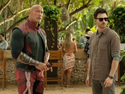Fakta menarik film 'Red One' yang dibintangi The Rock dan Chris Evans (Foto: Amazon MGM Studios)