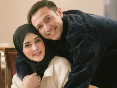 Istri jadi manajer Risty Tagor, Rifky Balweel akui tak ada masalah. (Foto: Instagram/bibyalraen13)