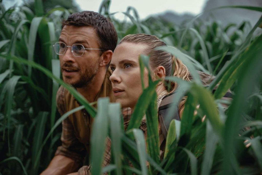 Adegan Scarlett Johansson di film terbaru Jurassic World (foto: Instagram/jurassicworld)