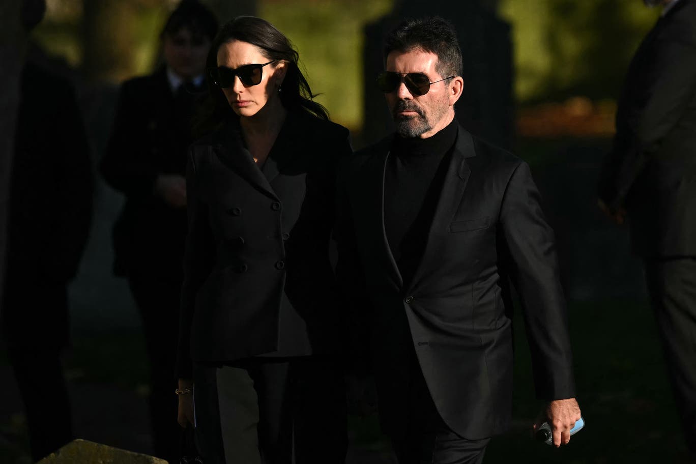 Simon Cowell datang bersama tunangannya (Foto: Getty Images)