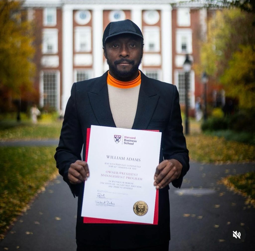 William baru-baru ini menyelesaikan sekolah di Harvard (Foto: Instagram/iamwill)