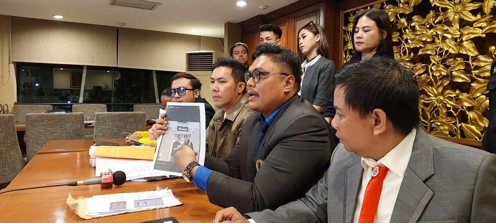 Boni Anggara Angkat Bicara Usai Dituduh Tidak Profesional oleh Rizky Billar