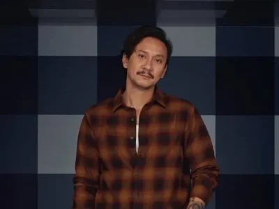Vincent Rompies tak menyarankan menikah beda agama. Foto : Instagram/vincentrompies