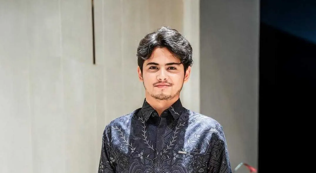 Potret Terbaru Aliando Syarief, Dipuji Makin Ganteng