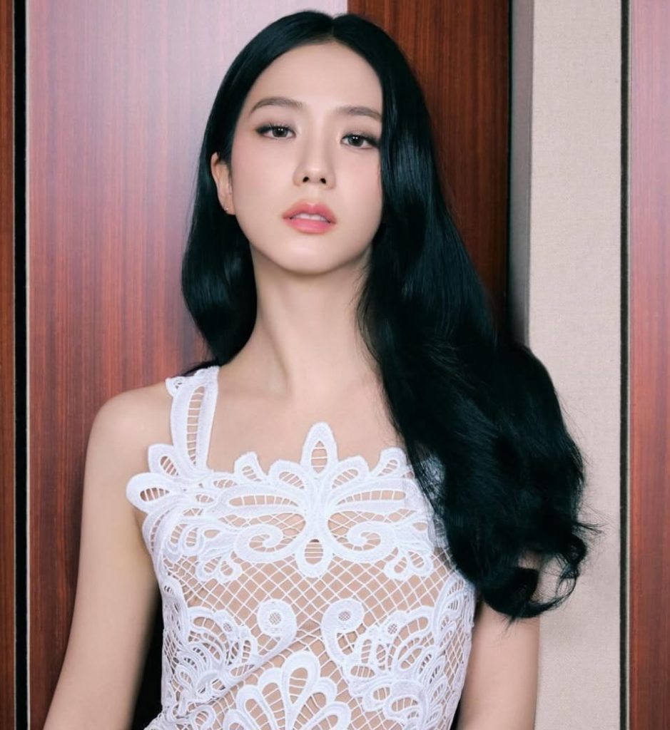 Jisoo BLACKPINK. Foto: Dok. Instagram @sooyaaa__