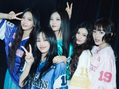 NewJeans berkonflik dengan ADOR. Foto: Dok. Weverse
