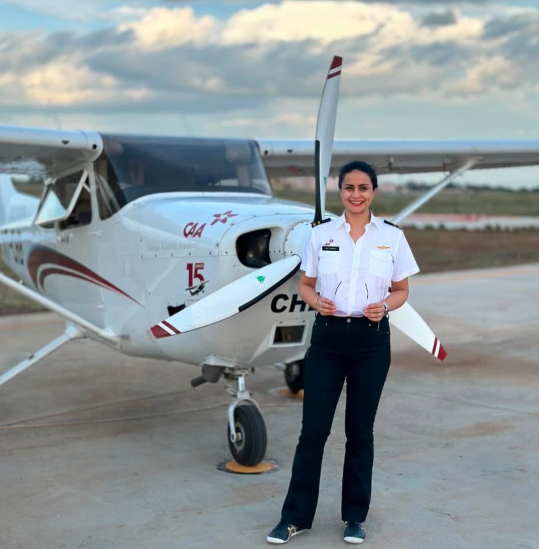 Gul Panag, aktris sekaligus pilot asal India. Foto: Dok. Instgaram @gulpanag
