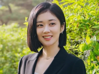 Jang Nara, penyanyi dan aktris kenamaan Korea Selatan. Foto: Dok. Instagram @nara0318