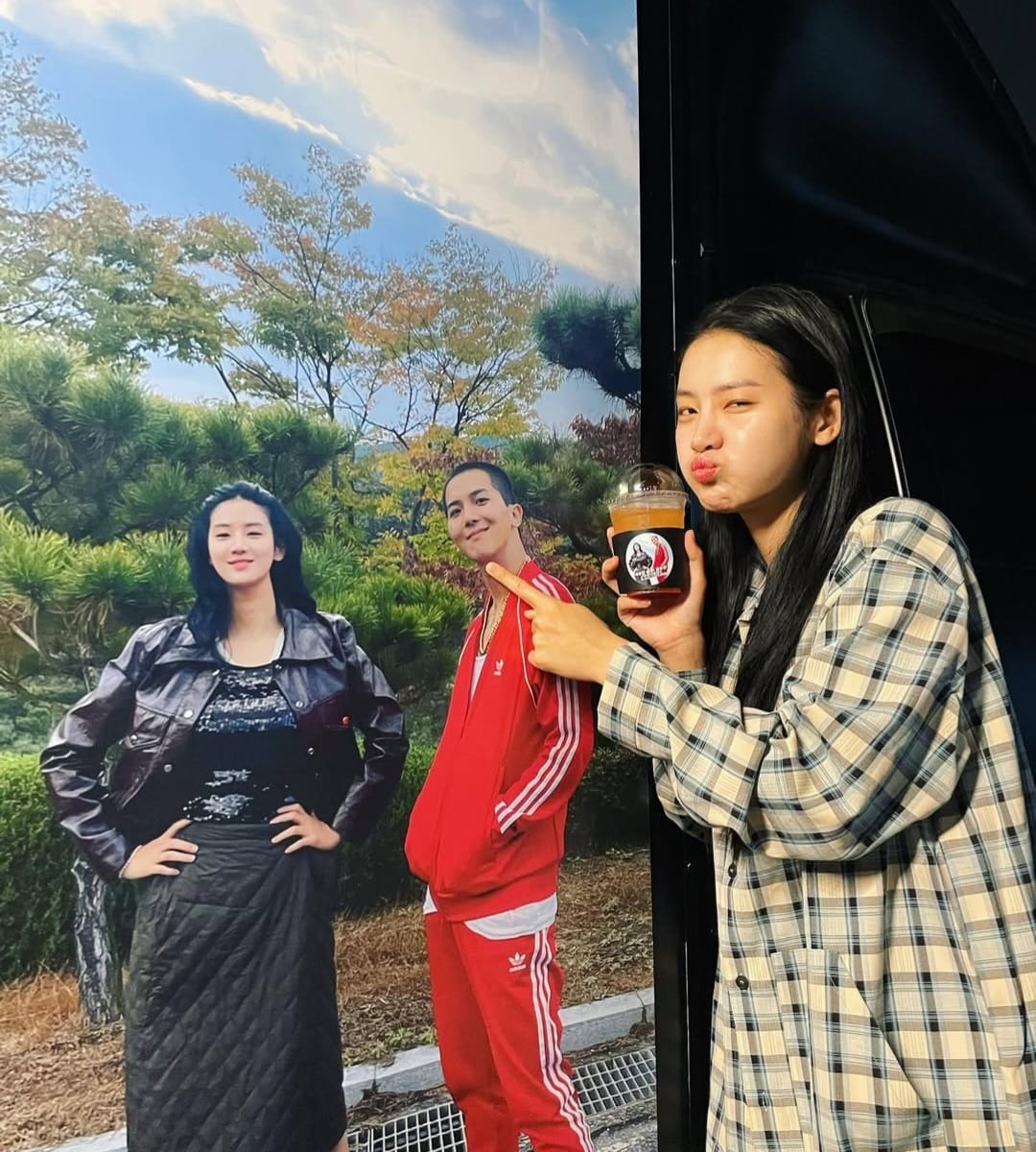Truk kopi dari Mino Winner. Foto: Dok. Instagram @charmgirl_1005