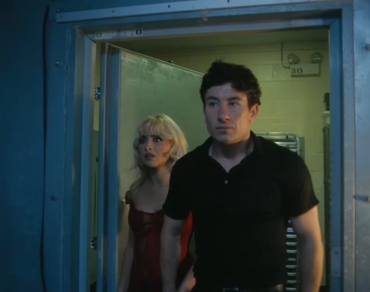 Barry Keoghan menjadi model video klip lagu Sabrina Carpenter. Foto: Dok. YouTube Sabrina Carpenter