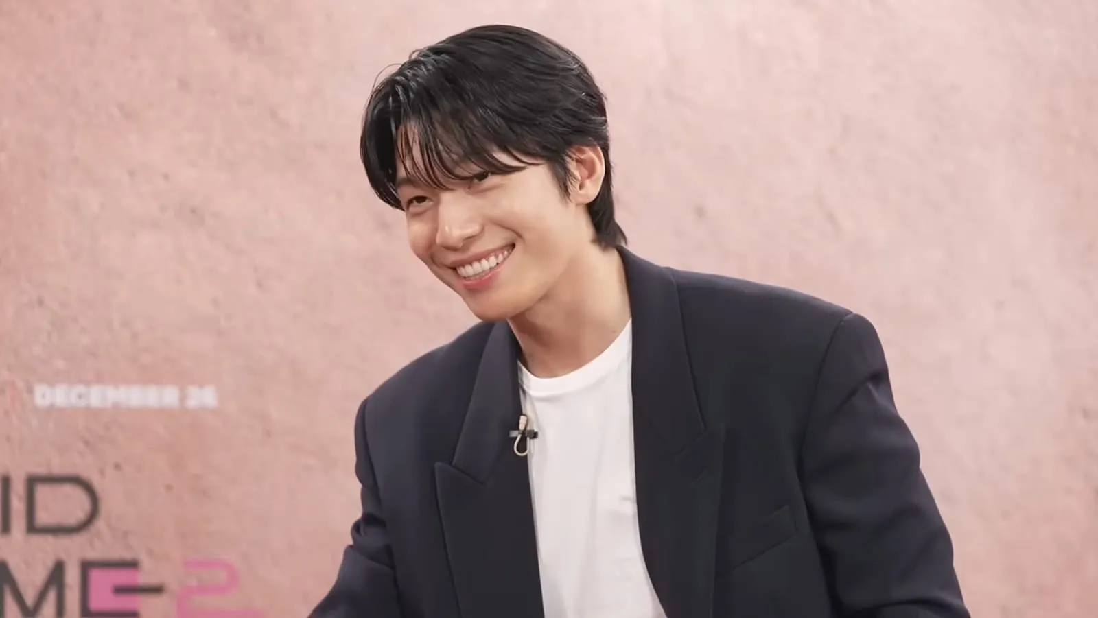 Keseruan Wi Ha Joon ‘Squid Game2’ Main Permainan Tradisional Indonesia